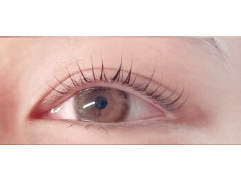 ビューティーサロン M/まつ毛パーマLash lift