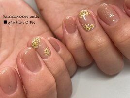 ミモザネイル　￥9800