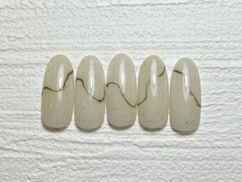 アシメデザイン