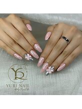 ユリナリタ(YuRi Narita)/