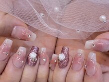 キレイエ ネイルズ(KIREIE NAILS)/チーク バラ キラキラ