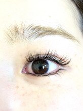 ティーラッシュ(T lash)/大人女性に☆若々しさと小顔見せ