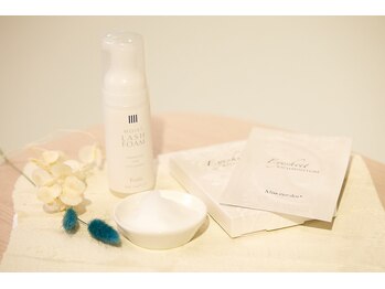 十色 麻布十番店(AZABUJUBAN)/まつげシャンプー人気オプション