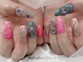 お客様施術ネイル