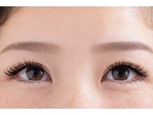 フィアクレー アイ(Vierklee eye)の雰囲気(自まつげが少ない方もボリュームラッシュで自然に理想の目元へ…)