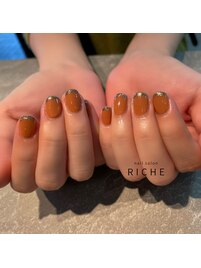 推しカラーフレンチネイル