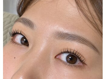 ビサイド 赤坂(beside.)の写真/新規限定まつぱ￥3850～♪/アイブロウ￥5800★/美眉wax/初めての方も安心◎