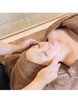 ルヴィショップ 沖縄(REVI SHOP)/ハーブピーリング施術工程 4