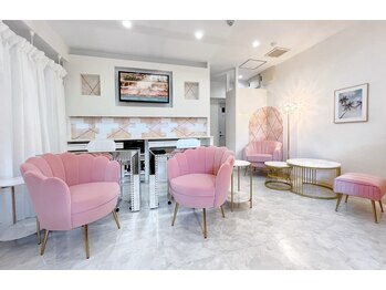 サティス ネイル(SATIS NAIL)