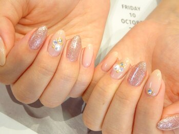 キャミ ネイル(CAMMY NAIL)/キラキラネイル