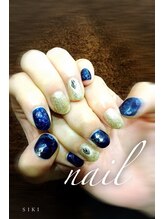 シキ(SIKI)/タイダイ柄×ゴールドの冬ネイル