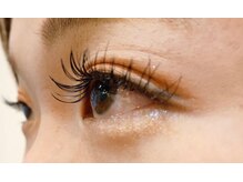 フリルアイビューティ 豊中店(Frill Eye Beauty)/