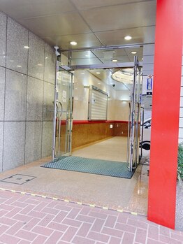 オリオンドットエスツー(Orion.S2)/【サロン建物入り口】