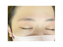 ビューステージ アイブロウサロン 松山/自然な平行眉