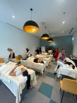 カドル(cuddle)/ドバイスクールに参加しました。