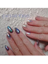 キャッツアイ東京 新宿店(Cat's eye TOKYO)/Day and night