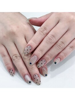 リノ(Lino)/ハートホロネイル