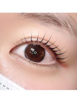 エラ(ella)/オーダーメイドラッシュリフト