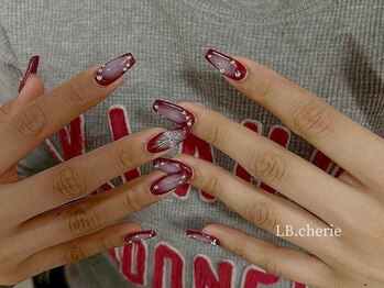 エルビーネイルシェリー 天王寺店(LB.nail cherie)の写真/【天王寺/阿倍野】定額デザインあり◎季節に合わせた最新デザインで理想の指先に。上質ネイルをご提供！