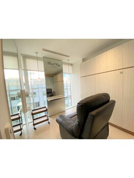 小規模プライベートサロン