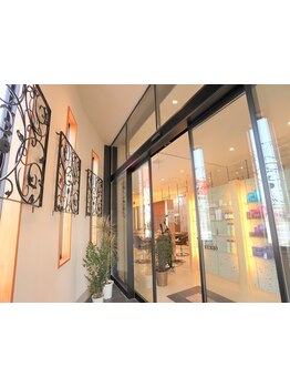 アイブロウメニューがあるサロン