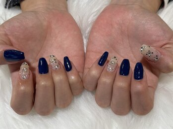 グラマラス 白金台店(glamourous produced by Noble)/ビジューネイル［白金台/目黒］