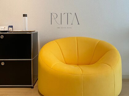 リタ(RITA)の写真