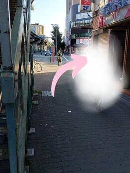 メモト 東三国駅前店(memoto)/直進すると横断歩道が見えます