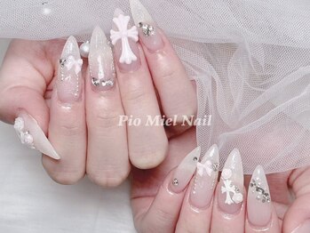 ピオミエルネイル 新宿(pio miel nail)/ホワイトクロムネイル