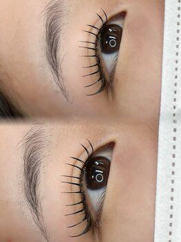 ロアブロウ 高知(LOA-brow)/つちもと担当★フラットラッシュ