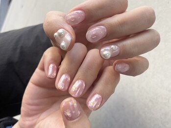 リルム(Relum)/手描き風ネイル!