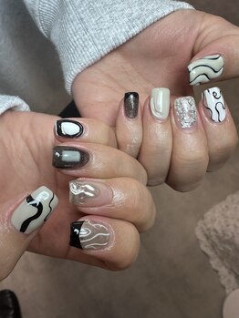 ロミーネイル(ROMY nail)/