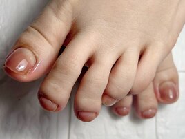 秋色フットネイル