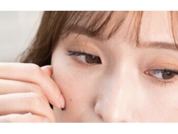 エマ アイラッシュアンドリラクゼーション(ema eyelash&relaxation)/アイブロウ+眉WAX