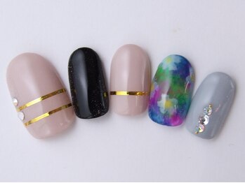 ネイルサロン ドレリッチ 大宮店(drerich)/グレーフラワー