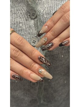 アース 新瑞橋店(HAIR & MAKE EARTH)/ゼブラネイル