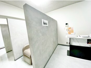 ケギライ アイブロウ なんば心斎橋店(kegirai)の写真/全国14店舗の人気サロン★≪眉毛WAX3000円～≫眉毛を整えて爽やかな印象に◎