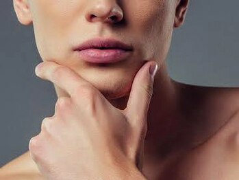 サロンドルミエプラスの写真/【ヒゲ脱毛で清潔感UP★】毎日のヒゲ剃りのストレスを解消!!カミソリ負けしたお肌を優しく美肌へ導きます。