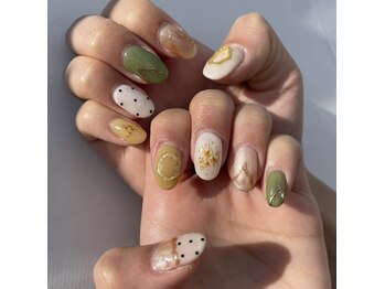 ネイル アンド アイラッシュ フルール 池袋店