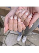 ビューティームーン(beauty moon)/人気カラーでグラデーション