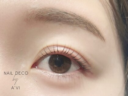 ネイルデコ(nail DECO)の写真