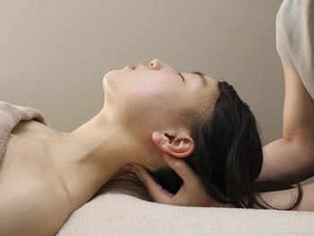 ラビィ(lovie)の写真/コリを和らげ、心も体もリフレッシュ！【整体もみほぐし】で癒しも根本改善も◎オイルリンパもあり◎