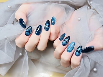 ディオーネ ネイルスタジオ(Dione)/厳選のマグネット定額ネイル