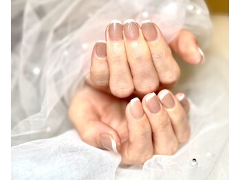 ムーイ(Mooi)/フレンチネイル