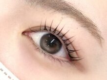 ～マシュマロロッド～　“パリジェンヌより柔らかな「立ち上げ」！”上品に自まつ毛を長く魅せる♪