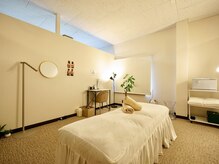 スカルプ(SCALP)の雰囲気（温かみのある清潔感ある店内）