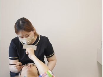 ルミナス アイ 町田店(Luminous Eye)/カウンセリング時のサイズを確認