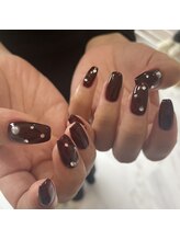 ジーク(SieG)/ボルドーネイル