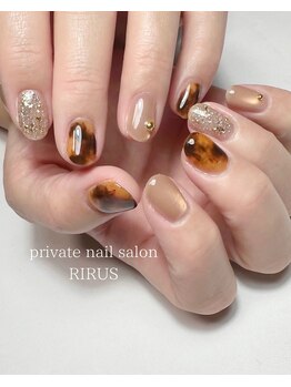 リーゾス(RISUS)/