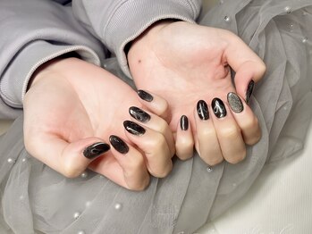 厳選のマグネット定額ネイル